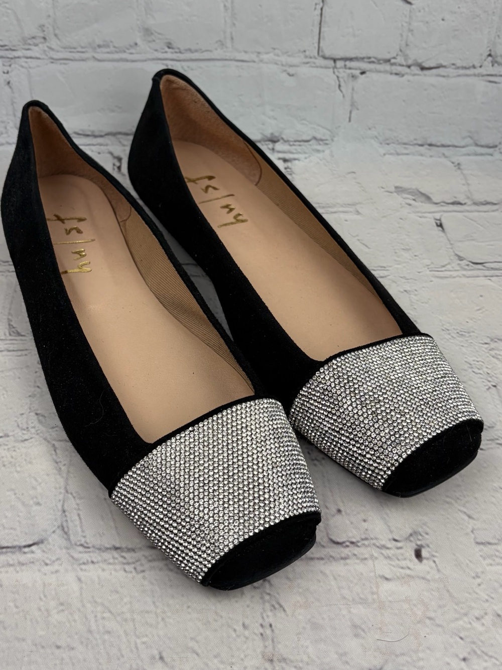 French Sole FS/NY Via Suede Ballet Flats Crystal Rhinestone Cap Toe Black 8.5 B